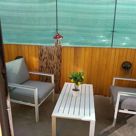 Appartement Proche Gare Tgv Nimes Exterior photo